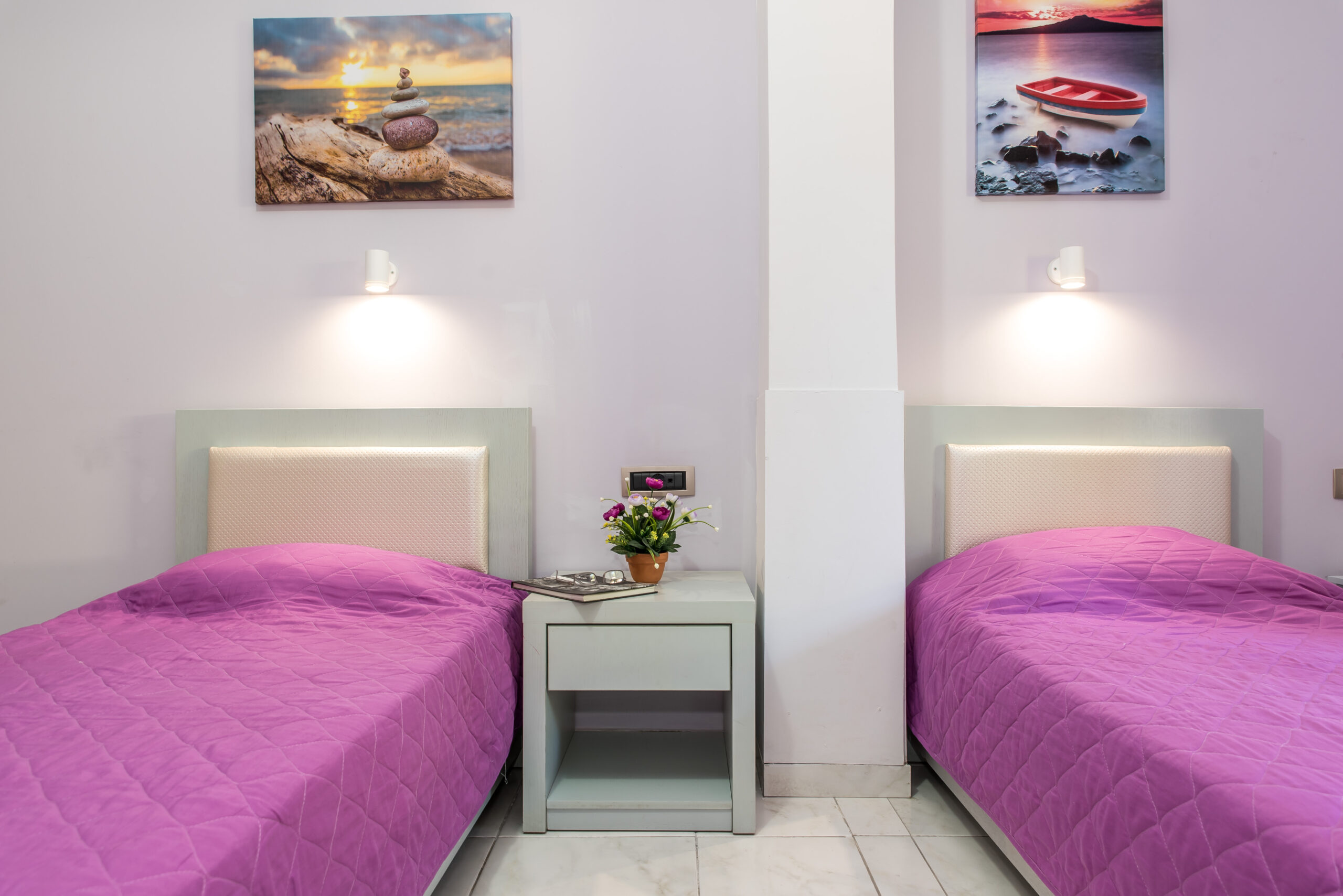 Double_Bedroom_Studio_Accessibility_Tom_&_John_center_Tsilivi (11)