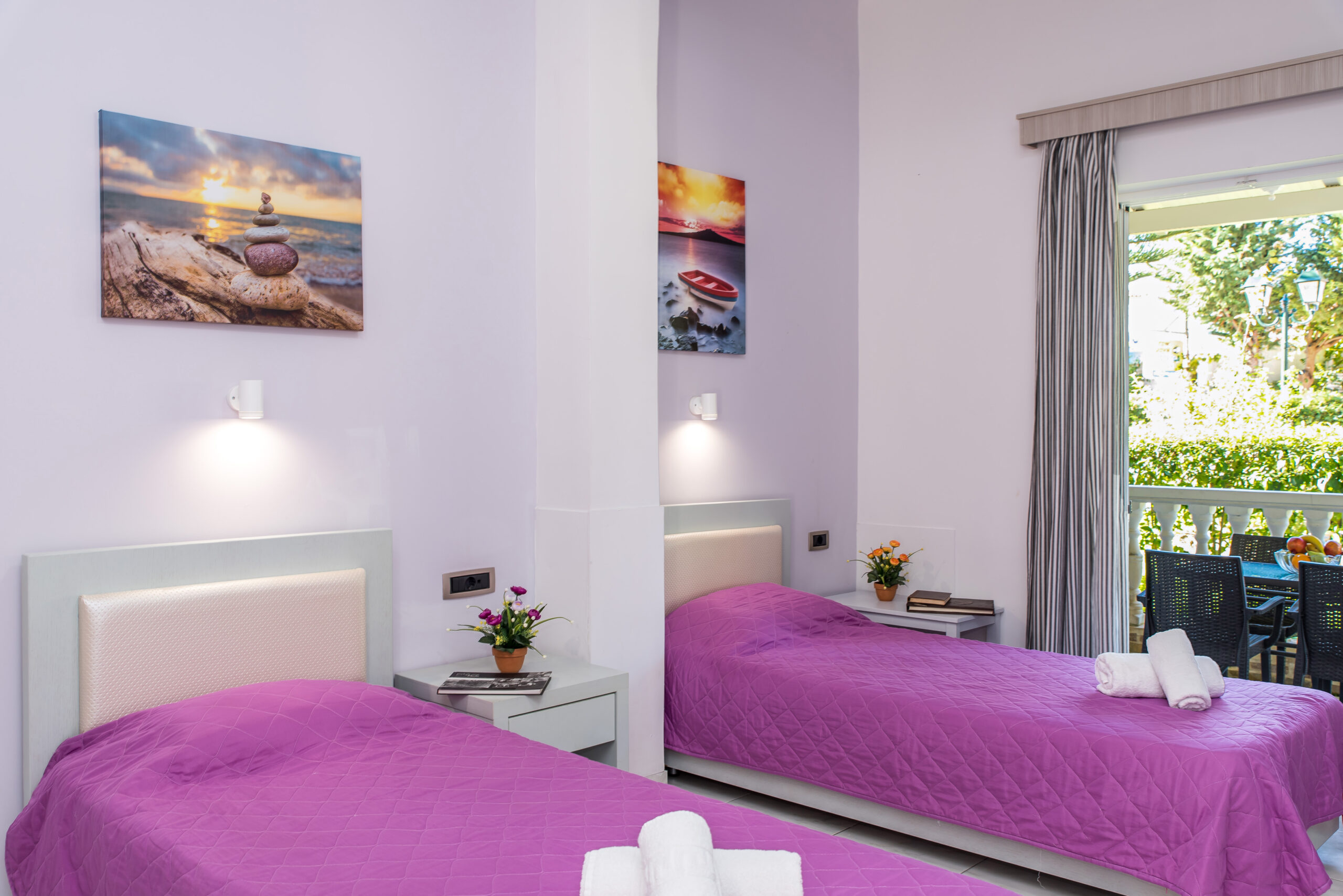 Double_Bedroom_Studio_Accessibility_Tom_&_John_center_Tsilivi (17)