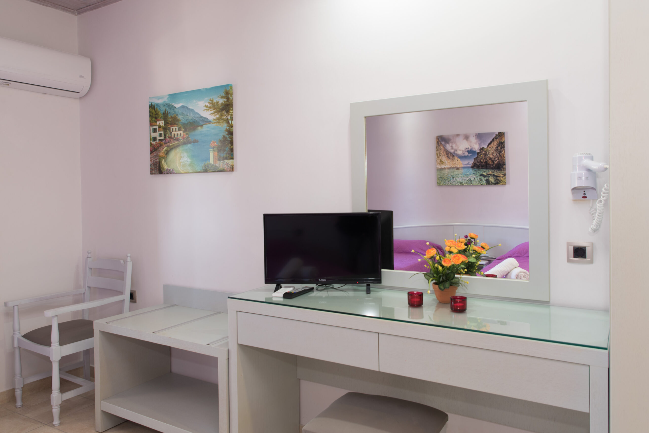 Single_Bedroom_Studio_Tom_&_John_center_Tsilivi (17)